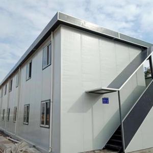T-shaped prefabricated mobile home
